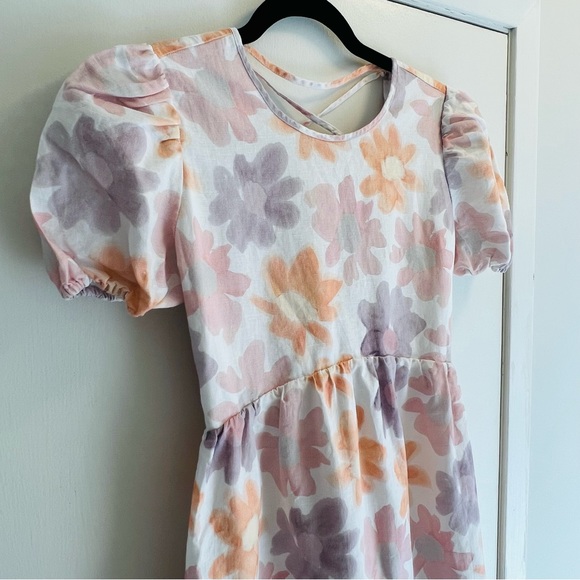 Aritzia Sunday Best Saida Dress White/Poetic Pink Watercolour Floral Print - Picture 3 of 11